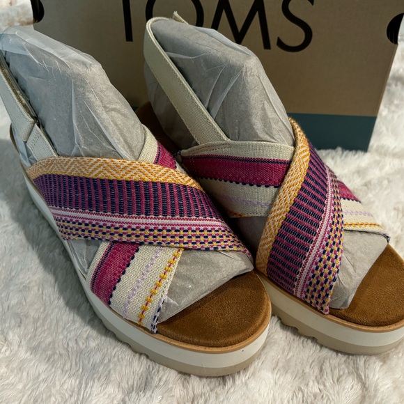 TOMS Diana Crossover Sandal Size 8 - Picture 3 of 9